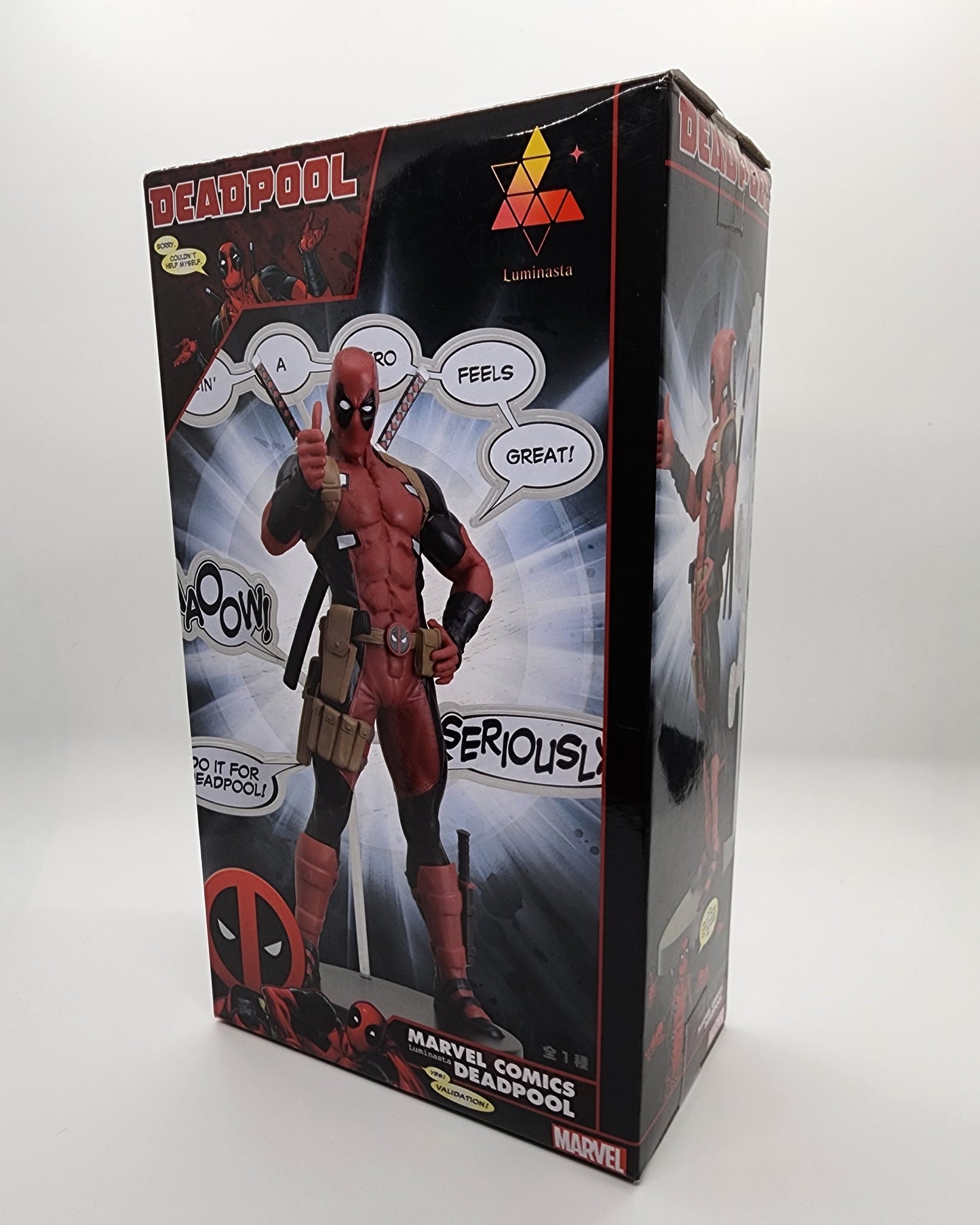 Marvel Luminasta Deadpool Figure